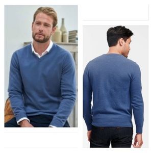 BRIAR Traditional Apparel Lambswool V-Neck Sweater Size L